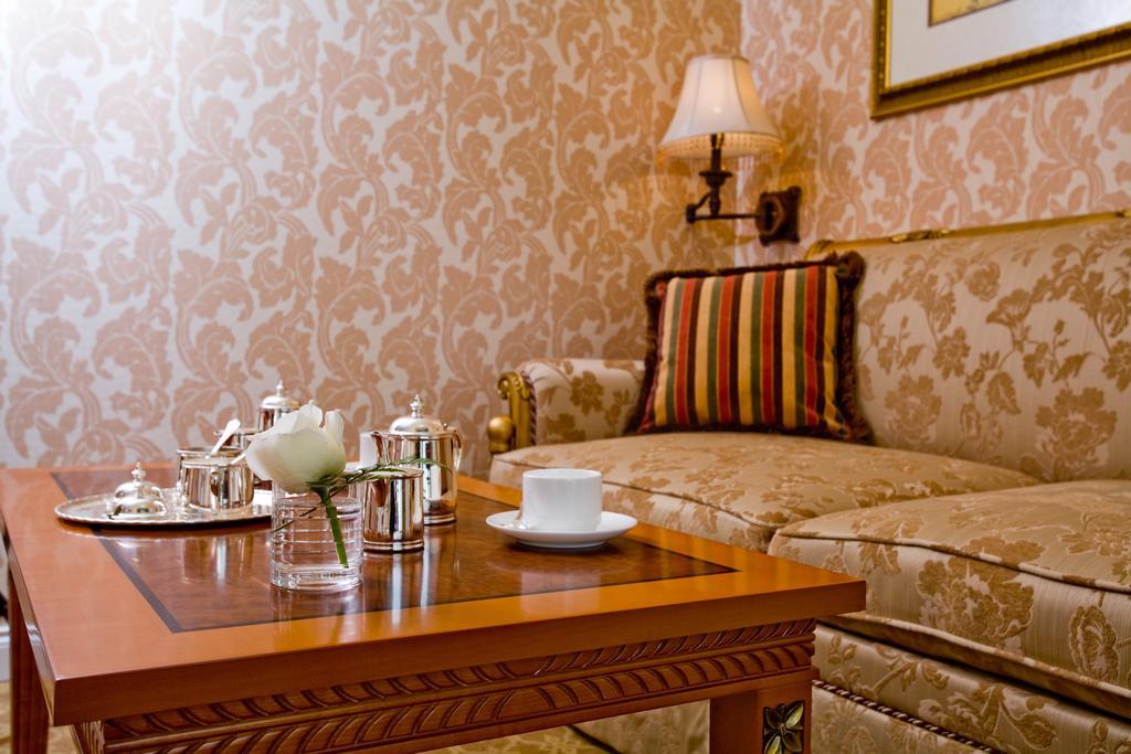Terelj Hotel&Spa Oelan-bator Kamer foto